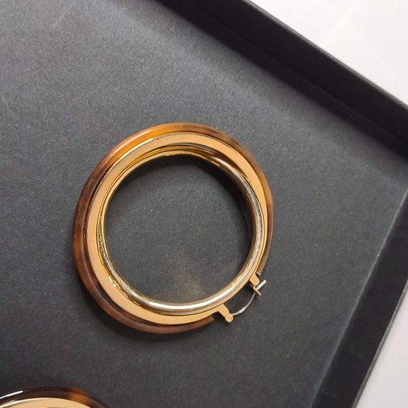 Vince Camuto Tortoise And Gold Tone Large Hoop Earrings - Picture 15 of 15